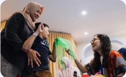 Community sensory play and parent support session